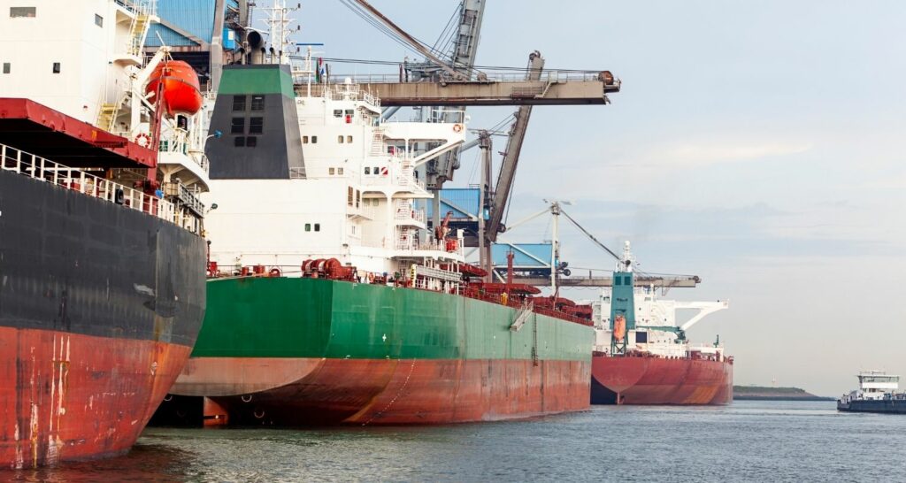 Shipping sourcing bulk from china